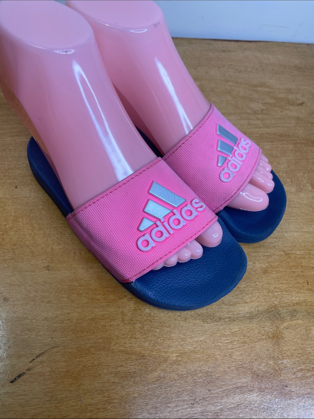 adidas Kids Pink and Navy Slide Sandals with Logo. Size 13